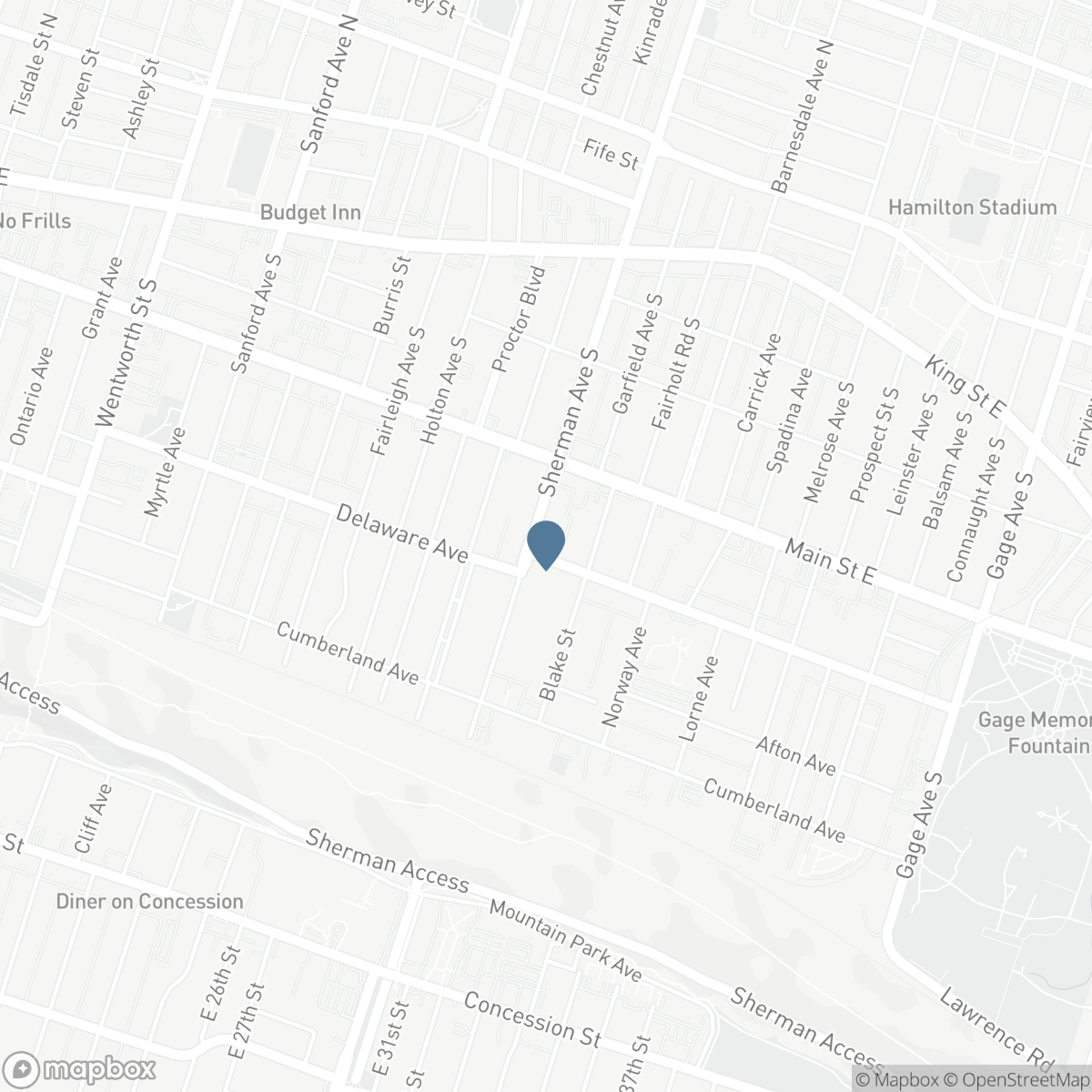 5 MAPLEWOOD AVENUE, Hamilton, Ontario L8M 1W3